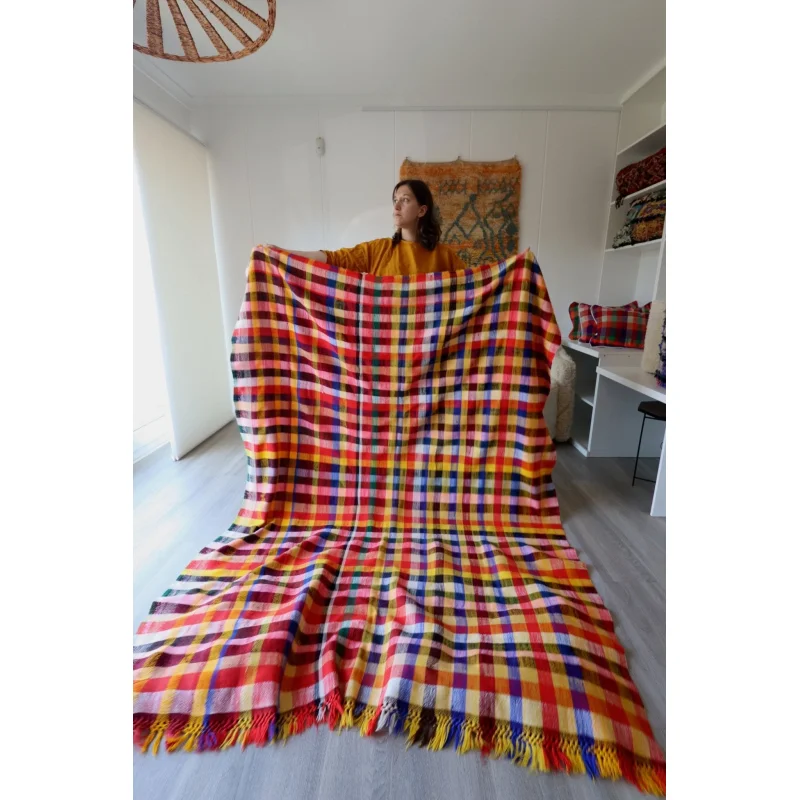 Moroccan Hak Berber Blanket Red & Yellow (23)