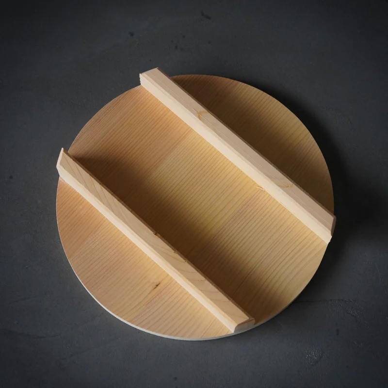 Lid for special rice bowl / Miyabi Urushi Kogei